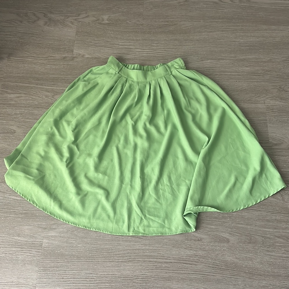 Mod cloth swing skirt